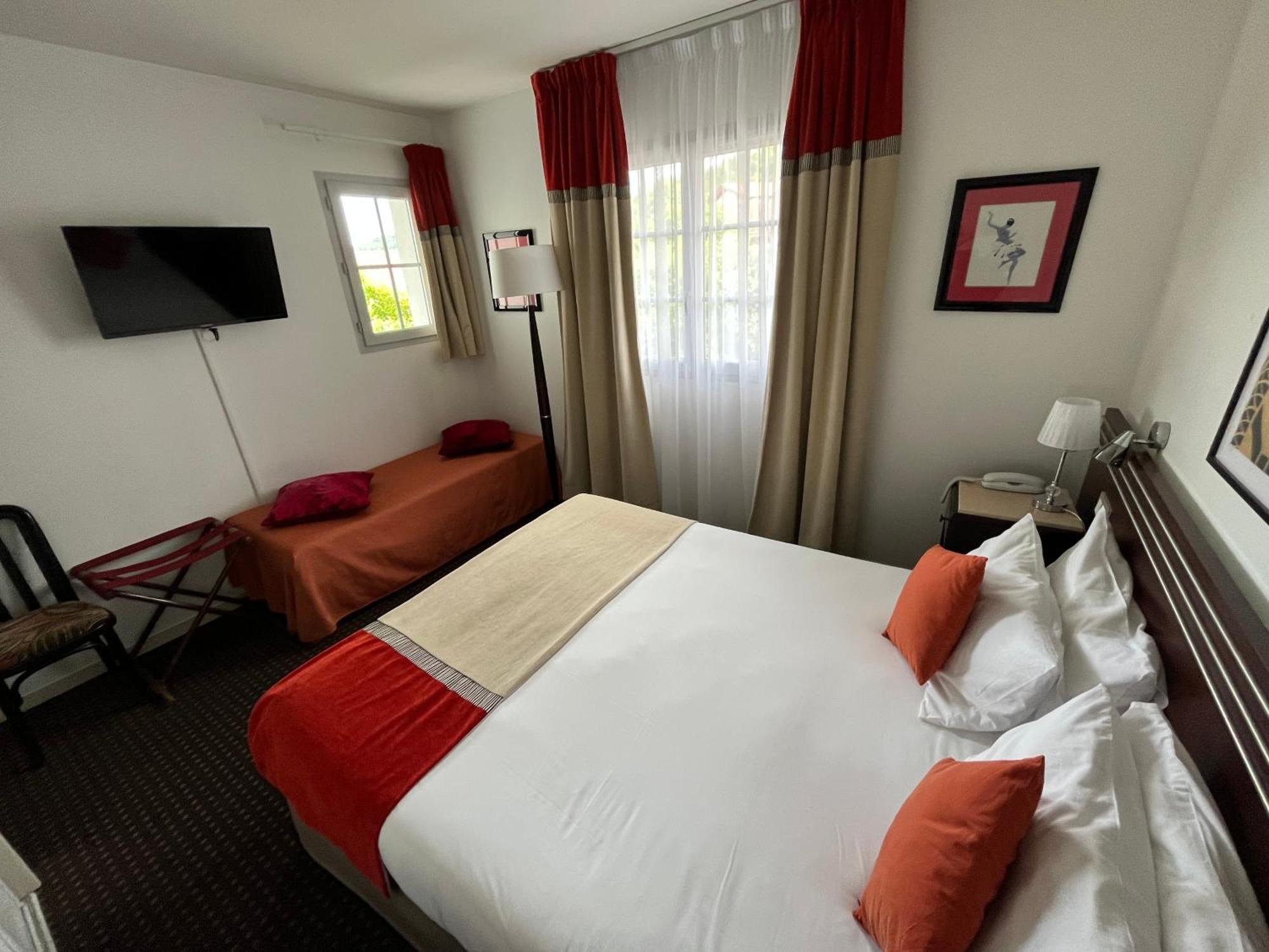 Hotel Ursula Cambo-les-Bains Eksteriør bilde